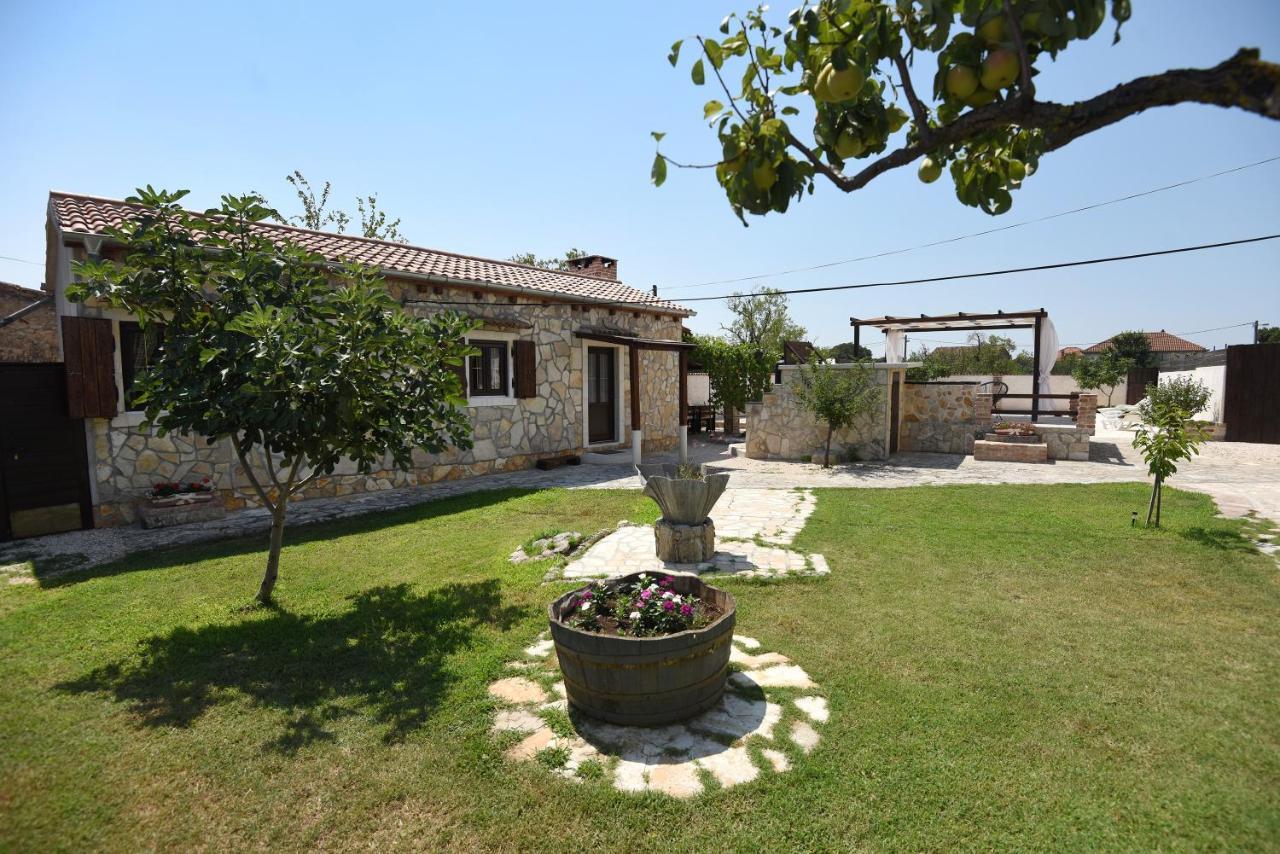 House & Apartment Palaca Donji Zemunik Dış mekan fotoğraf