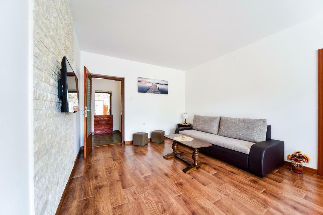 House & Apartment Palaca Donji Zemunik Dış mekan fotoğraf